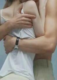 在闺蜜家当保姆的